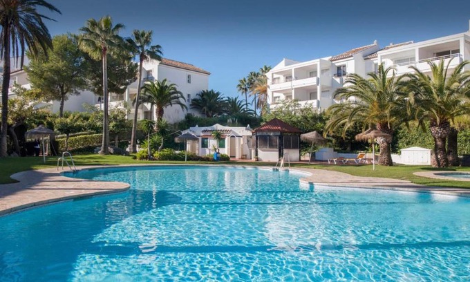 Mijas Apartment | Sea View apartment in posh Miraflores