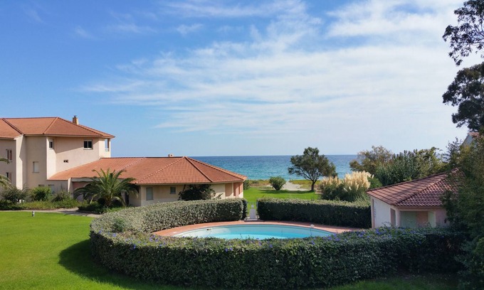 Moriani-Plage Apartment | Sea view apartment 50 m. from the beach!