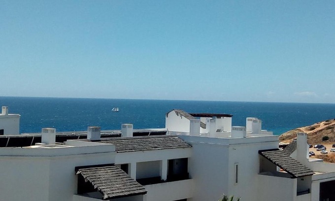 Porto de Mos Apartment | Sea View Apartment