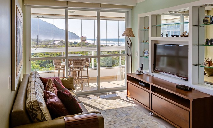 Ingleses Norte Apartment | SEA VIEW | Balcony with Barbecue #IA09