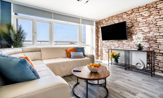 Kemptown Apartment | Sea View Kemptown Holiday Let