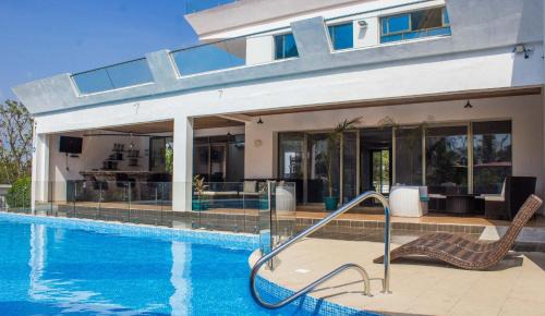 Diani Beach Hotel | Seaclusion Diani