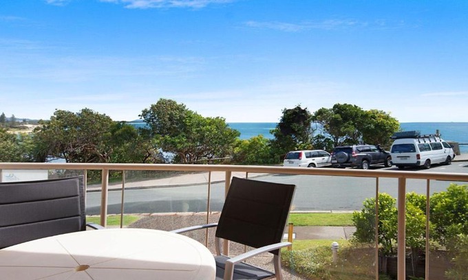 Moffat Beach House | Seacrest Unit 1 Moffat Beach QLD