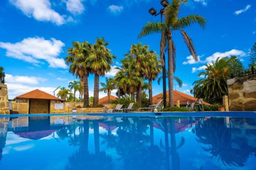 Mandurah Apartment | Seadream Studios at Mandurah Family Resort