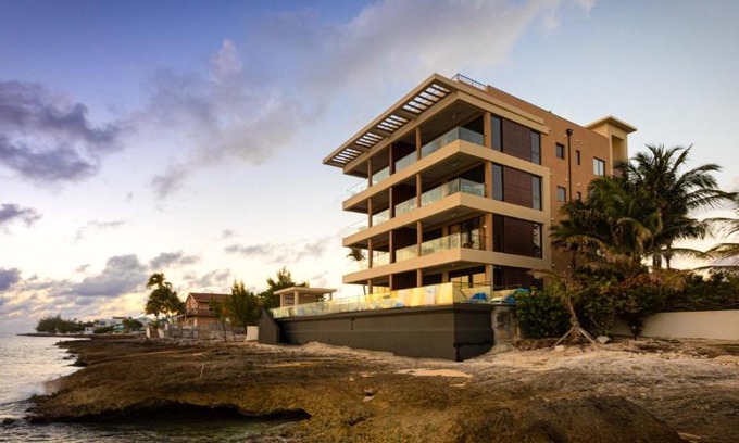 Northwest Point Apartment | SeaDreams Boutique Oceanfront Condos by Grand Cayman Villas & Condos