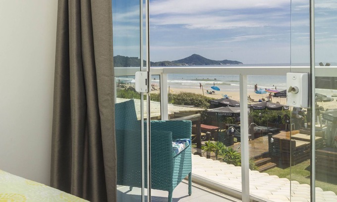 Canto Grande Apartment | Seafront House for 5 people