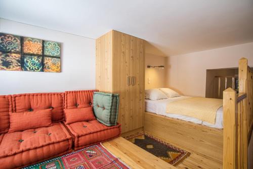 Itea Apartment | Seafront Studio with Loft Bed