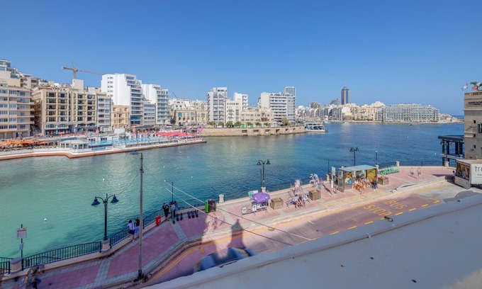Il-Balluta House | Seafront Traditional Maltese Townhouse Balluta Bay