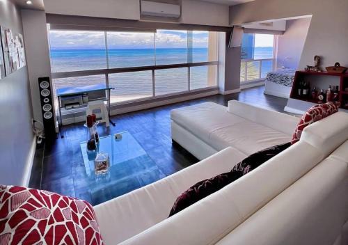 Margarita Island Apartment | SeafrontApartment-Sleeps4-Pool-Parking-Garden