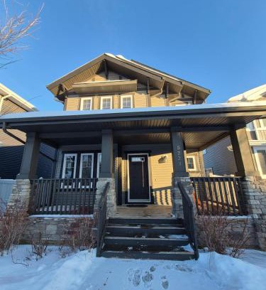 Griesbach House | Sean Comfy Home