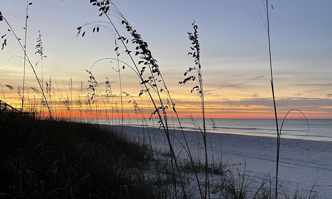 Seacrest House | Searenity, south of 30A, ~150 ft from the beach