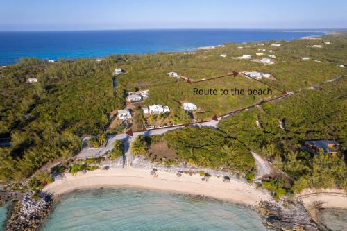 Rainbow Bay House | Seas The Day - Brand New Villa withOcean View, Walk to Rainbow Bea home