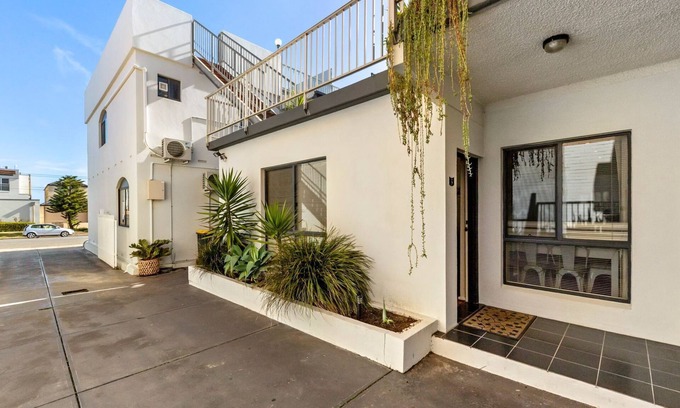 West Beach Apartment | Seascape on Seaview - 3 Bedroom