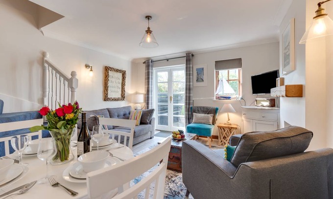 Treator Cottage | Seashells, Padstow