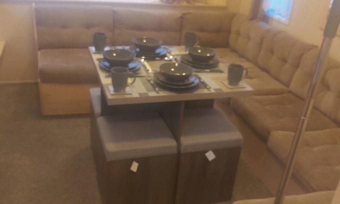 Clacton-on-Sea Cabin | Seaside caravan in Clacton-on-Sea
