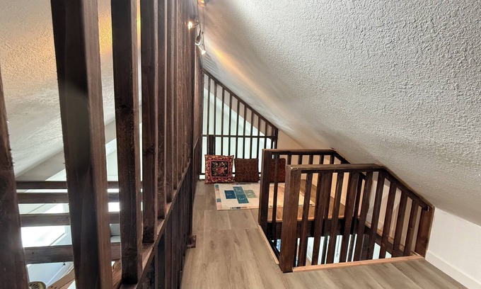Seaside House | Seaside Cottage 3 blocks from the beach and downtown