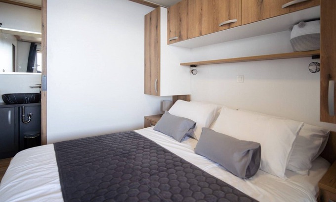 Klenovica House | Seaside Deluxe Escape at Klenovica Camping - Two Bedroom Mobile Home with Hot-Tub