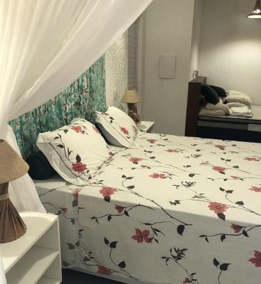 Madre de Deus House | Seaside Getaway Suite on Maria Guarda Island - BAH079