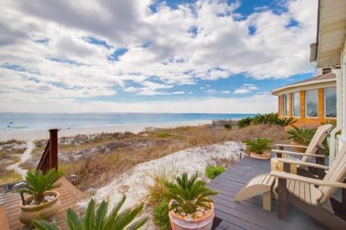 Kiska Beach House | Seaside Serendipity - Wonderful Private Beachfront Home - Beautiful!