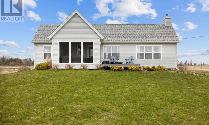 Murray Harbour North Cottage | Seaside Serenity: Your Perfect Coastal Retreat Awaits.