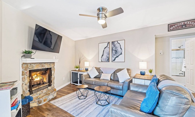 Maggie Valley Cottage | Seasonal Mountain View! Hot Tub, Fire Pit, Arcade, Foosball, Wifi, Dogs OK!