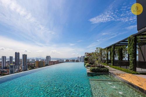George Town Apartment | Seaview 2BR Infinity Pool & EasyAccess to Town 191