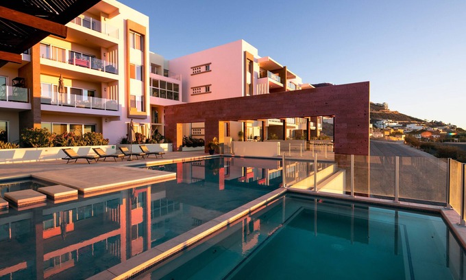La Paz Apartment | Seaview Apt up to 8 ppl in the Most Luxury area of La Paz