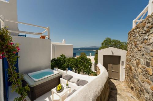 Mykonos Apartment | SeaView Central Suites