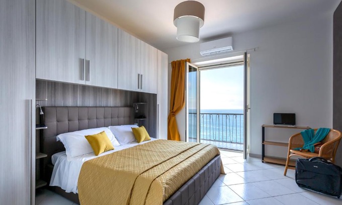 Piano di Sorrento Apartment | Seaview Cocò Home