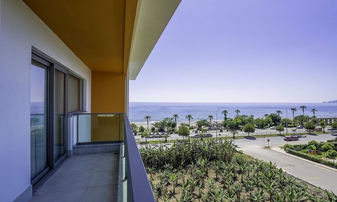 Kestel Apartment | Seaview Flat w Pool Near New Year Market in Alanya