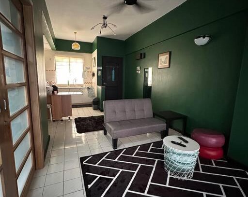 Taman Haji Zainal Apartment | Seaview Paradise Lagoon By Arety (1 Bedroom)