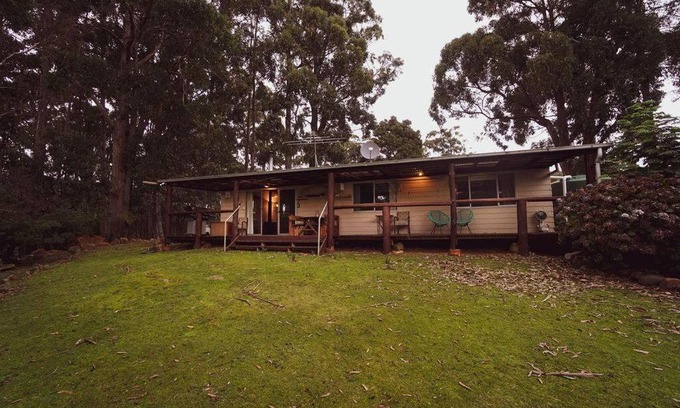 Adventure Bay House | Seaview Retreat