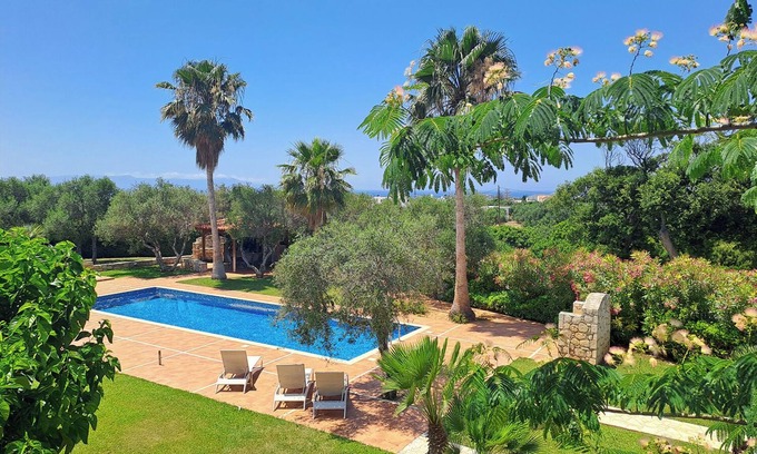 Chorafakia Villa | Seaview with 75sq.m Shared Pool 3-bedroom Villa #3