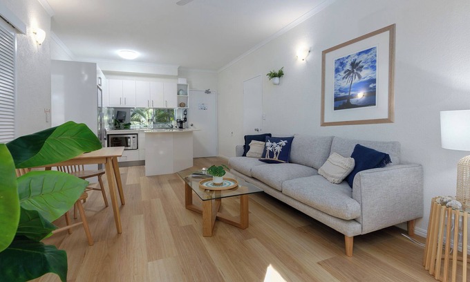 Port Douglas Apartment | Secluded 1 Bedroom Renovated Apartment in the heart of Port Douglas