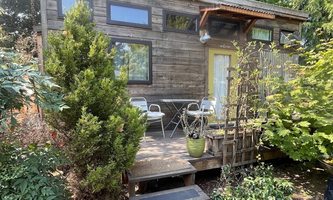 Montavilla Cabin | Secluded, Cabin-Like Tiny Home In Beautiful Montavilla!