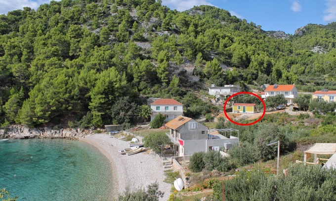 Gdinj House | Secluded fisherman's cottage Cove Skozanje, Hvar (K-18887)