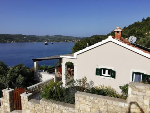 Vela Luka House | Secluded fisherman's cottage Cove Picena, Korcula - 14090