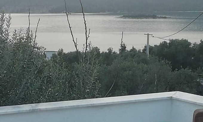 Kiyikislacik House | Secluded Home with Sea View and Backyard in Milas