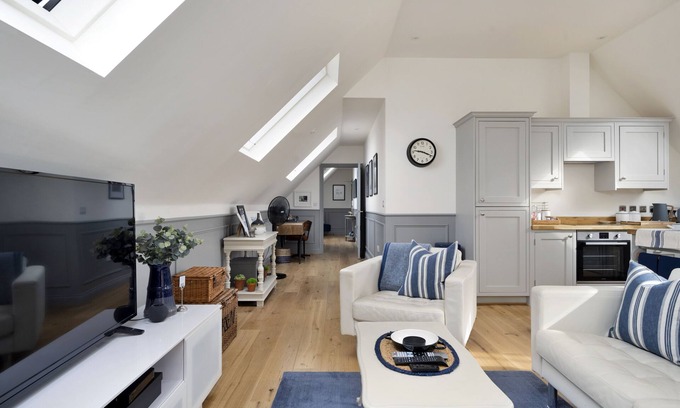 Bexhill-on-Sea Apartment | Secluded, private and dreamy apartment in Bexhill