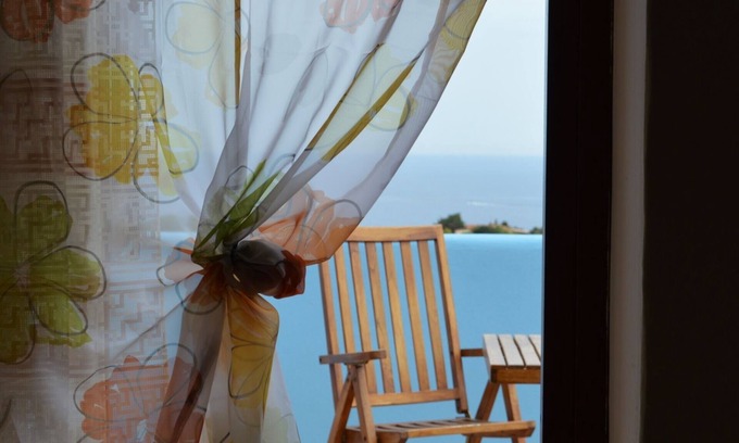 Ustica Apartment | Second floor apartment with wonderful sea view terrace