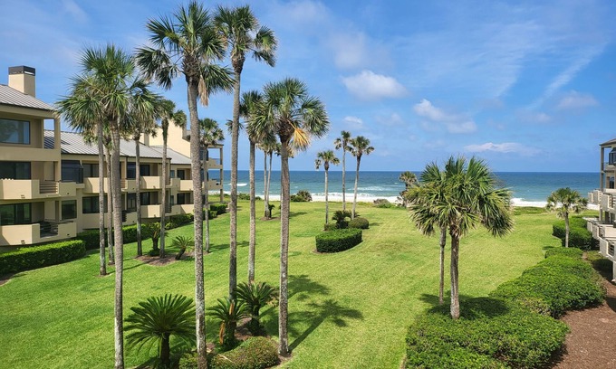 Sawgrass Condo | Second Wind Found- Sawgrass Ocean Front Views, Immaculate 2/3 Condo
