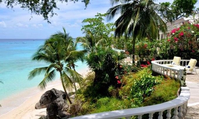 Derricks Villa | Secret Cove 1 - Beach Front - Located in Beautiful Saint James with Private Chef Services