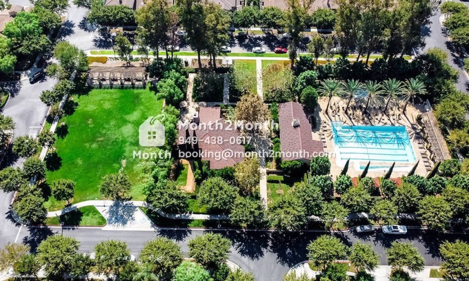 Woodbury House | Secret Garden #14
