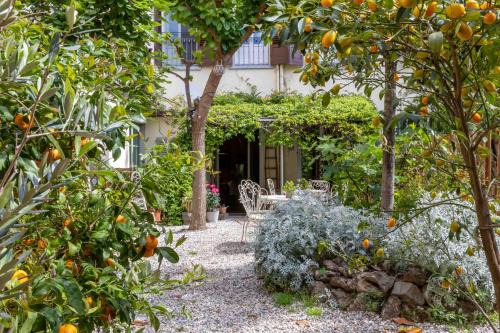 Sant' Ambrogio Bed & Breakfast | Secret Garden Firenze B&B