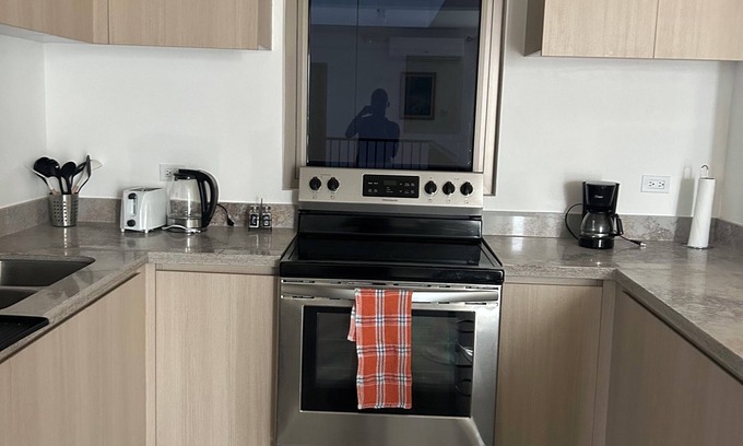 Eden Gardens Apartment | Secret Hideaway