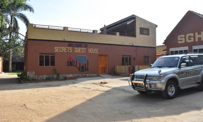 Entebbe House | Secrets Guest House