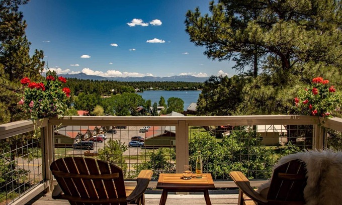Pagosa Springs House | See Fall's Changing Colors! Bear's Cliff: Stunning Lake, Mountain Views, Wood Stove, Pet-Friendly!