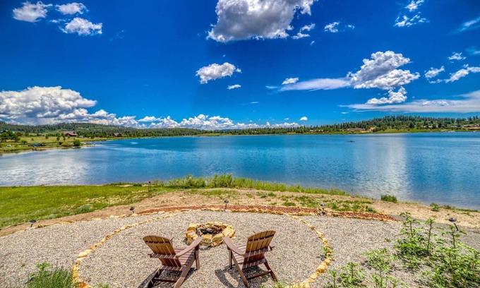 Pagosa Springs House | See Fall's Changing Colors! Knotty & Nice: Spectacular Lakefront Home. Hot Tub, Mins to Uptown!
