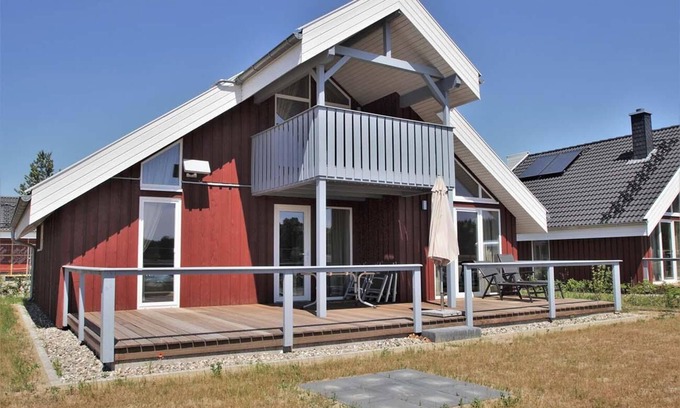 Mirow House | Seeschwalbe Classic 310 - Großzügiges Ferienhaus mit Eigener Sauna und Whirlpool