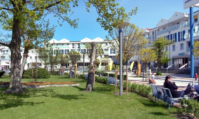 Zingst Apartment | Seestrasse 54 App. 304 - Private vacation apartment in a unique location directly on